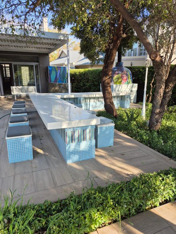 6 Bedroom Property for Sale in The Islands Estates North West